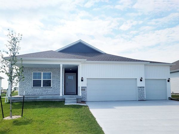 3734 Rueben Drive , Marion, IA 52302