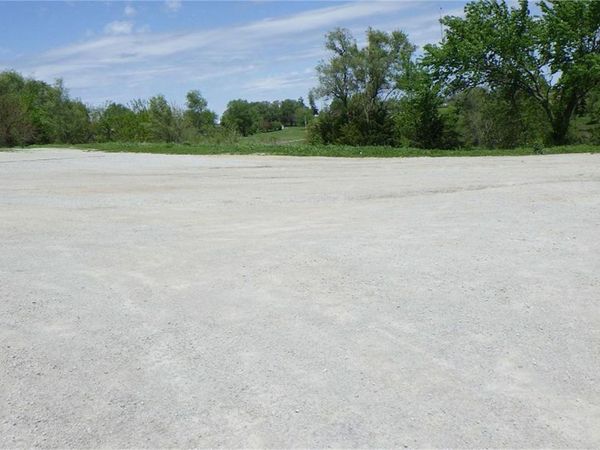 000 Pollock Blvd, Bedford, IA 50833