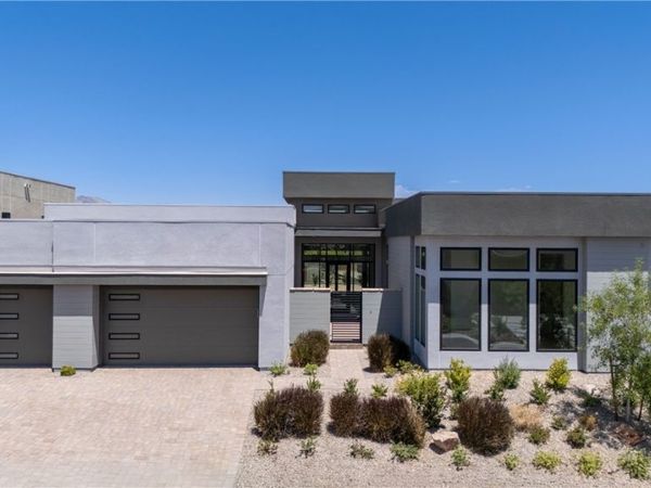 10950 Rossa Peak Avenue, Las Vegas, NV 89135