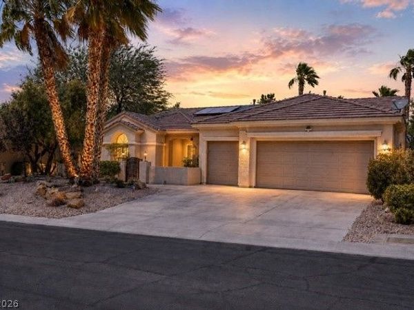 2842 Winslow Springs Drive , Henderson, NV 89052