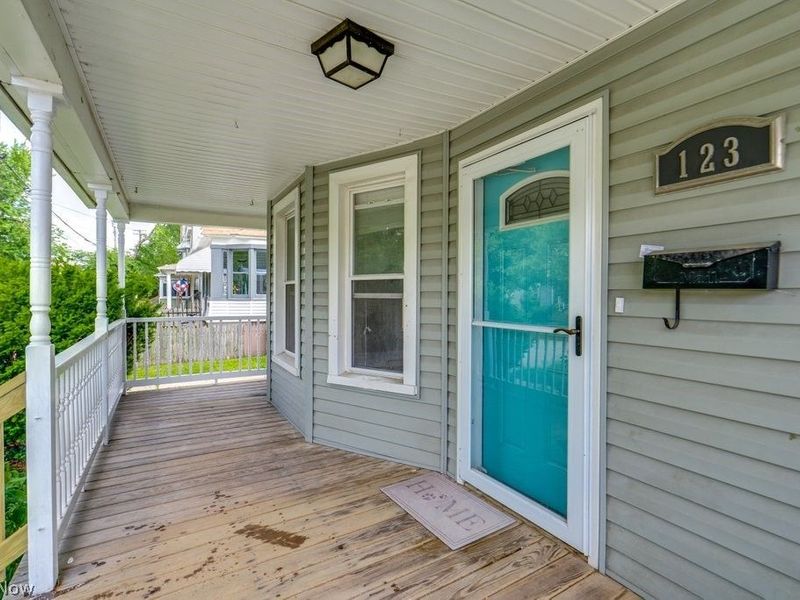 123 7th Street NW, Barberton, OH 44203 Photo 4