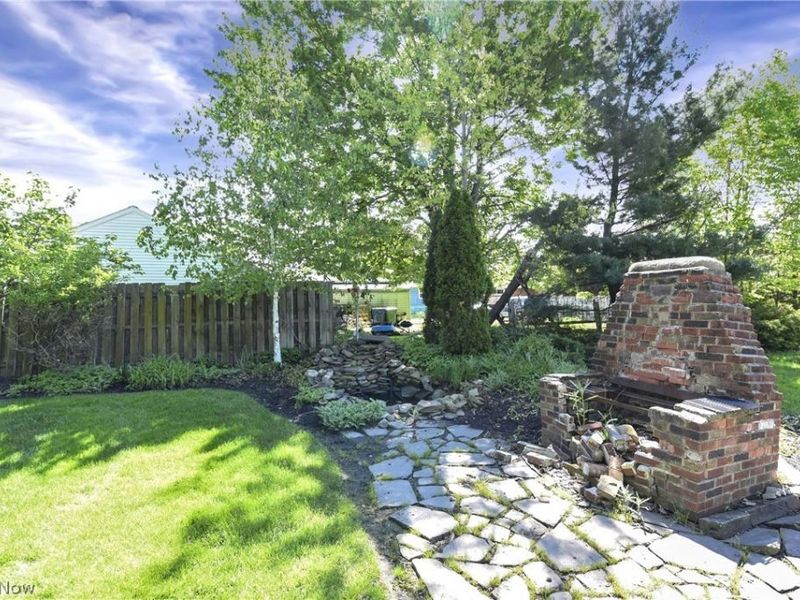 6483 Fernhurst Avenue, Parma Heights, OH 44130 Photo 10
