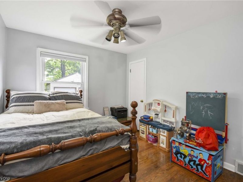 6483 Fernhurst Avenue, Parma Heights, OH 44130 Photo 19