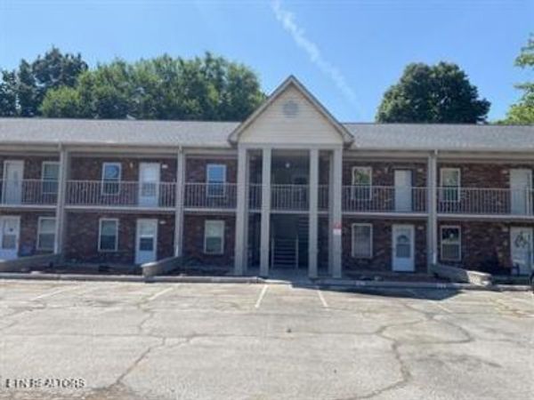 526 Rhodwin Ave, Maryville, TN 37803