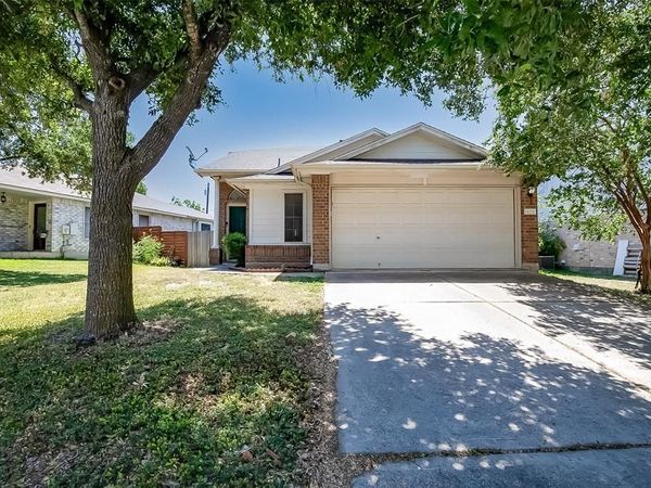 15225 Sweet Caddies DR, Pflugerville, TX 78660