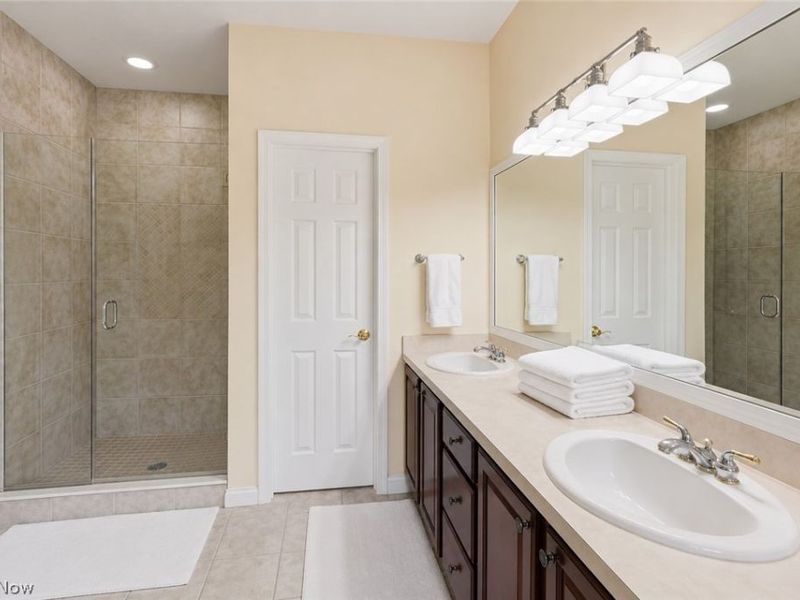 36939 Wexford Drive, Solon, OH 44139 Photo 18