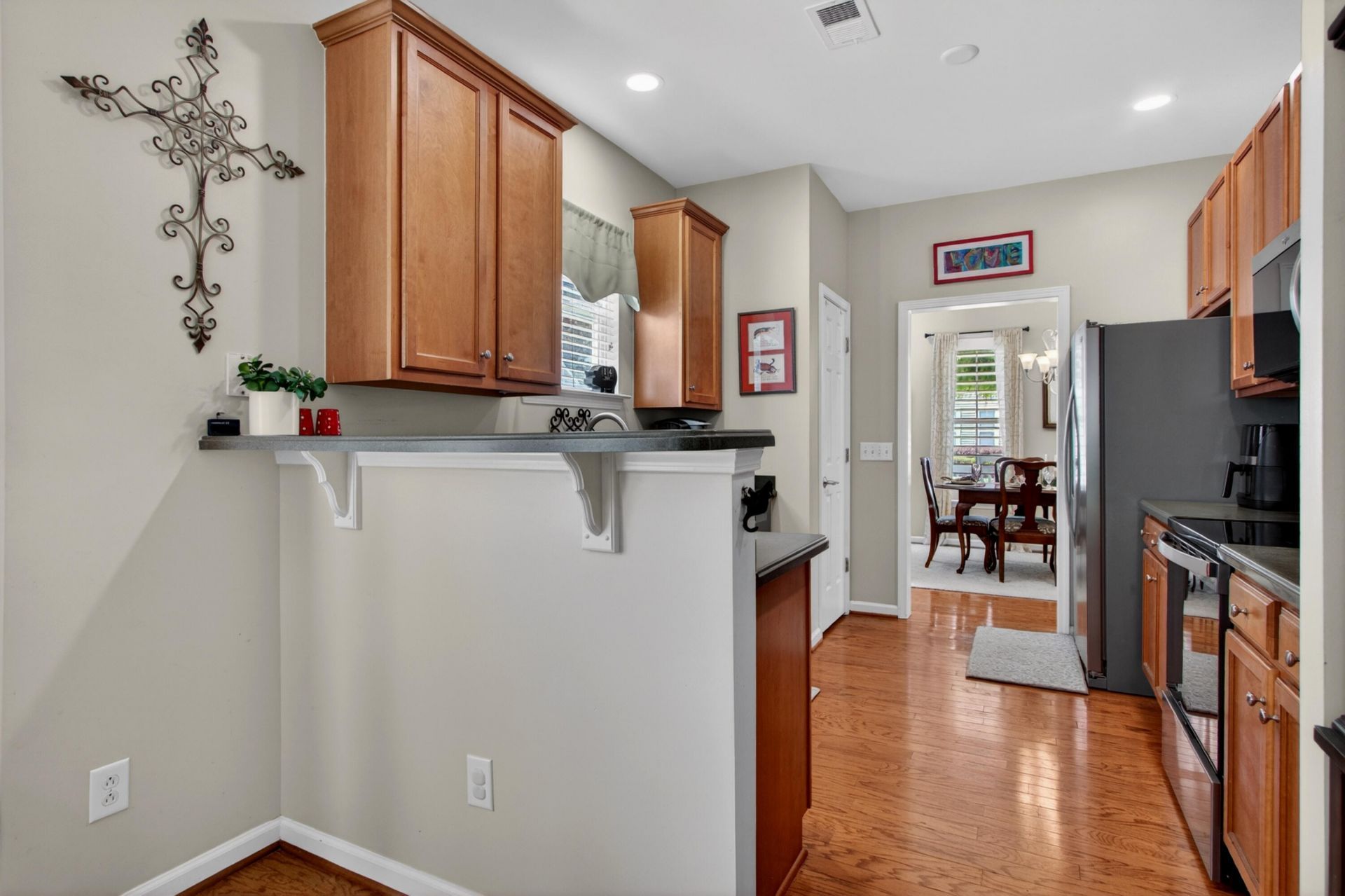 535 Delafield Drive Photo 12
