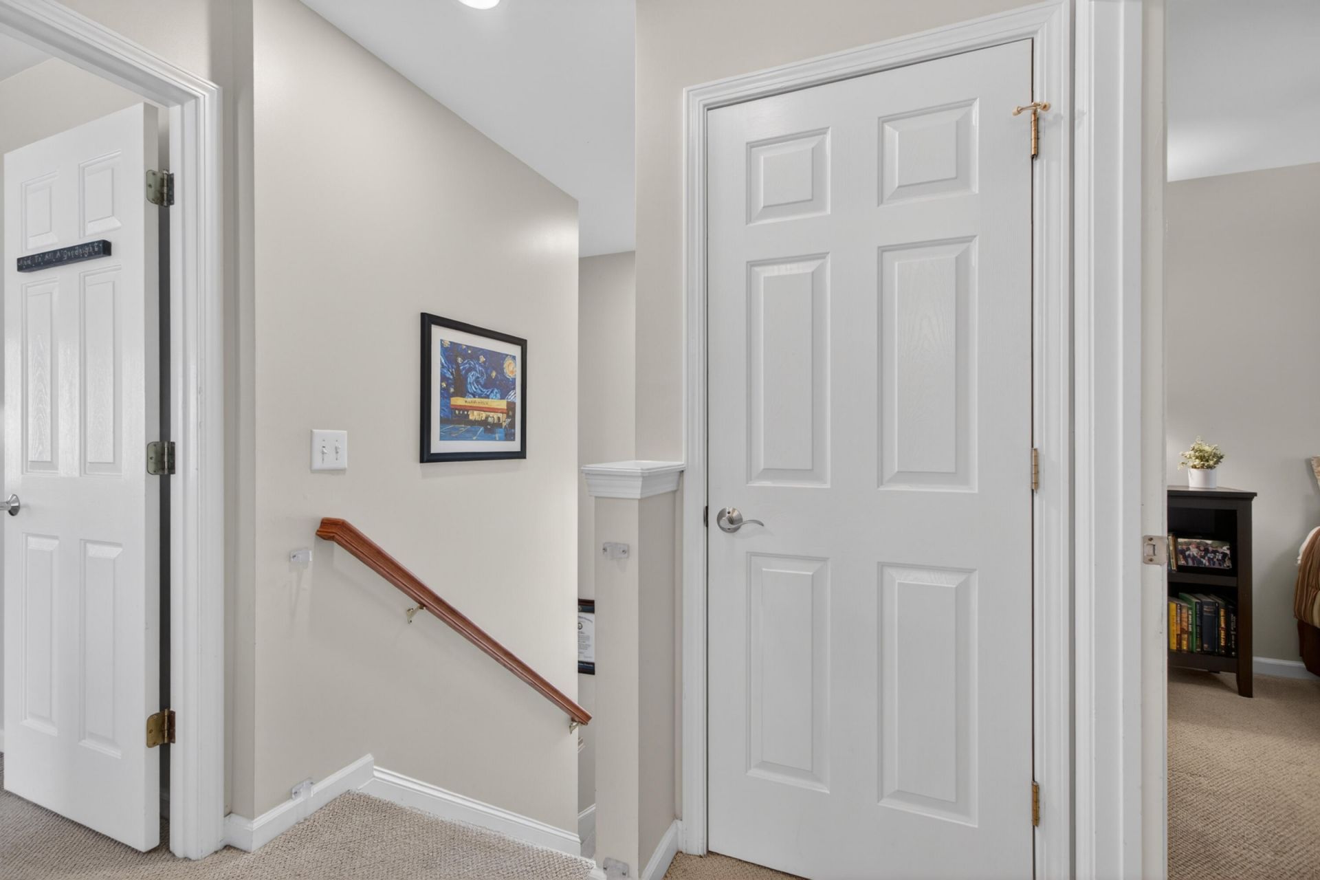 535 Delafield Drive Photo 25