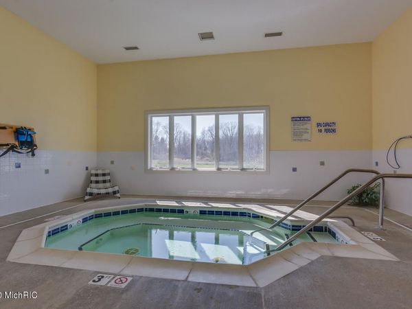 101 Diamond Point Lane, New Buffalo, MI 49117