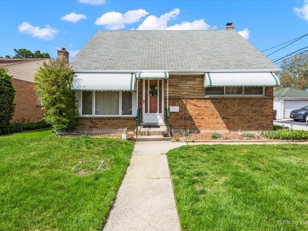 5216 Lee Street , Skokie, IL 60077