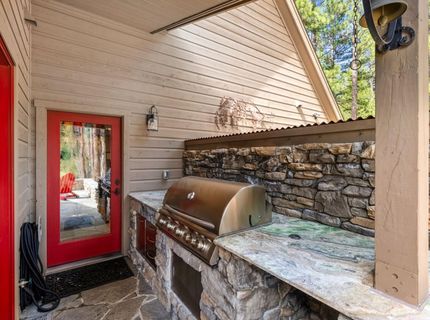 306 Quail View Circle, Clio, CA 96106 Photo