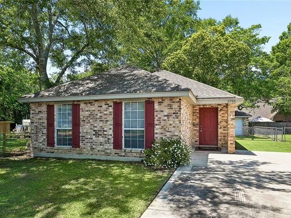 1753 NELLIE Drive , Slidell, LA 70458