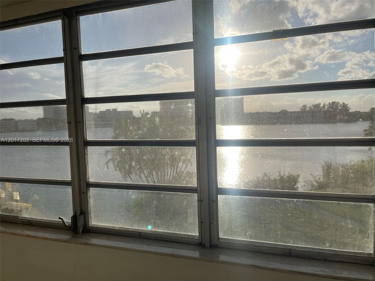 1660 NE 191st St , Unit 313-1, Miami, FL 33179 Photo