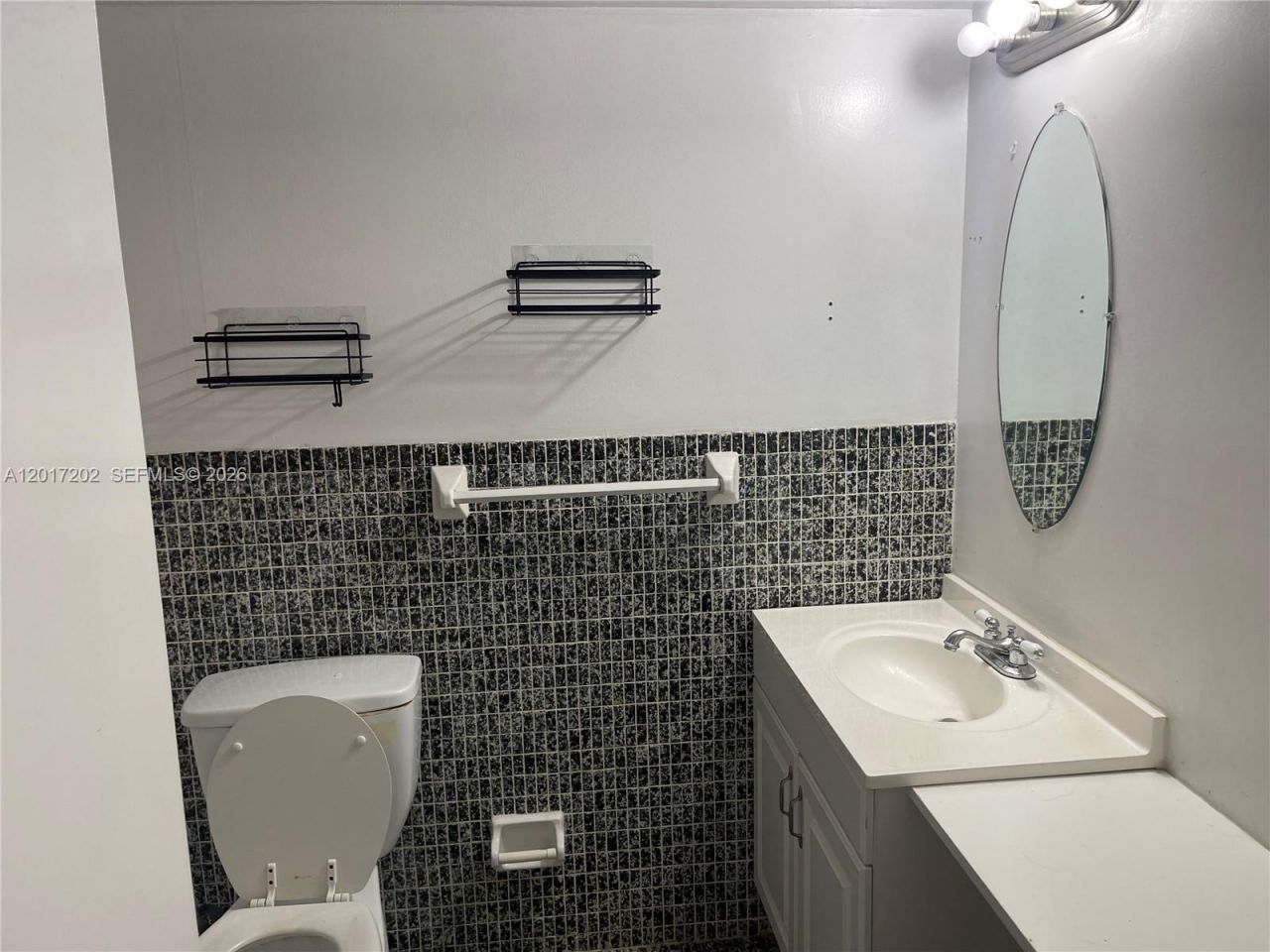1660 NE 191st St , Unit 313-1, Miami, FL 33179 Photo