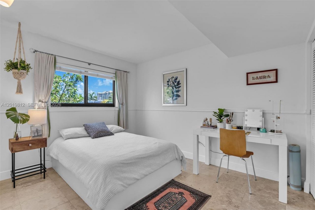 209 E Enid Dr, Unit 36, Key Biscayne, FL 33149 Photo