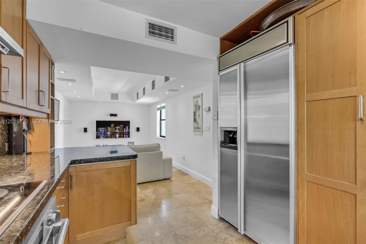 209 E Enid Dr, Unit 36, Key Biscayne, FL 33149 Photo