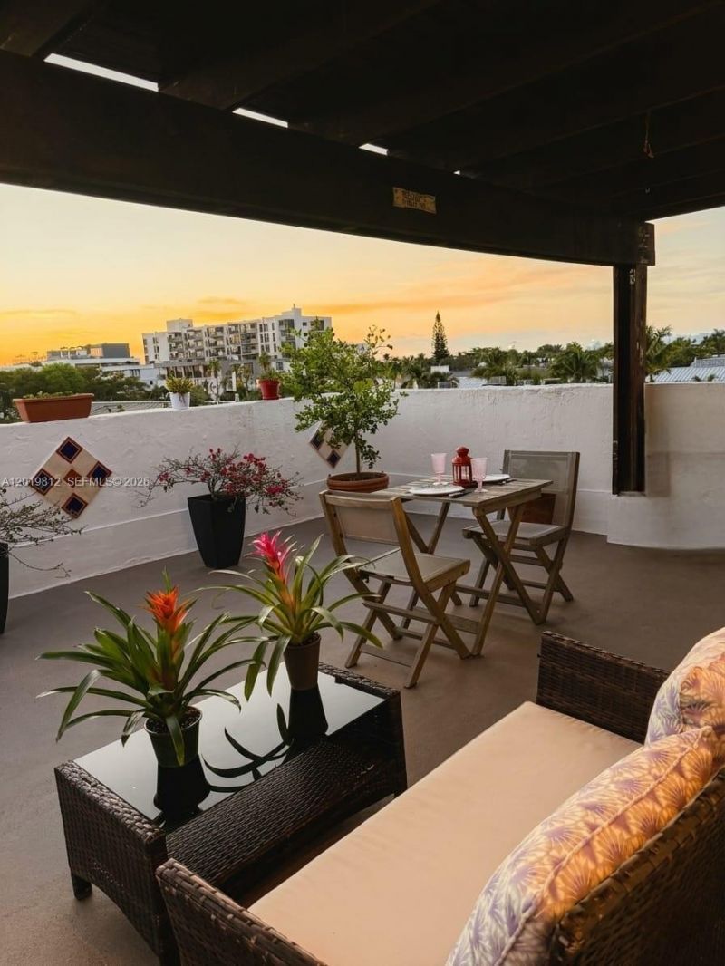209 E Enid Dr, Unit 36, Key Biscayne, FL 33149 Photo