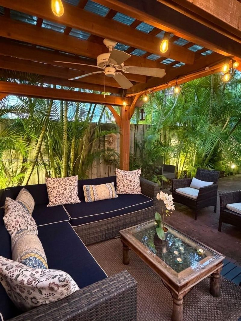 209 E Enid Dr, Unit 36, Key Biscayne, FL 33149 Photo