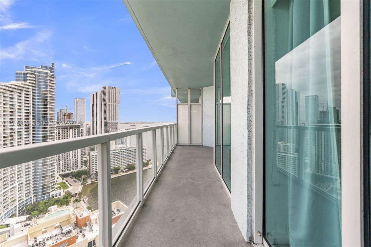 1900 N Bayshore Dr , Unit 3216, Miami, FL 33132 Photo