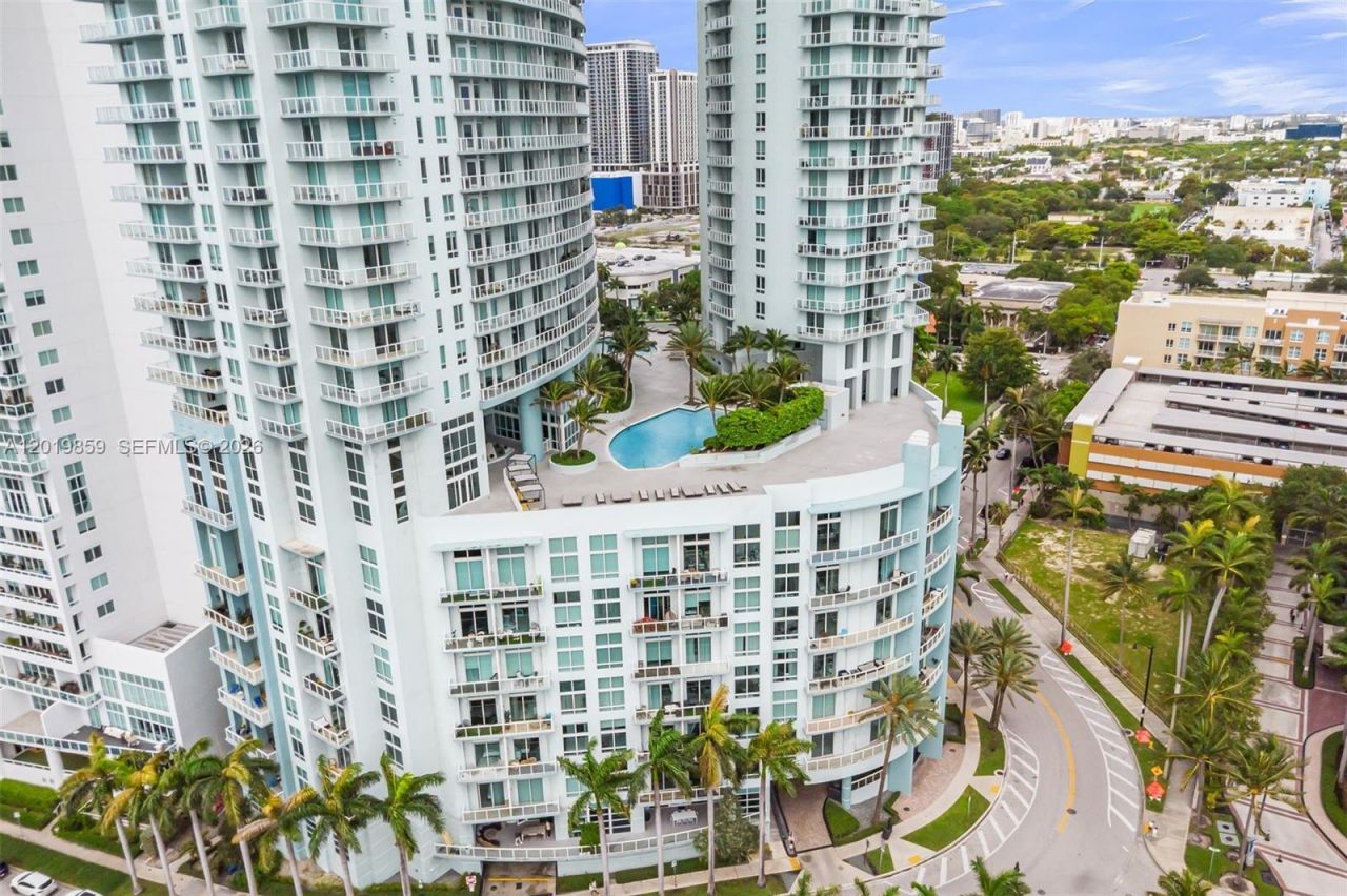 1900 N Bayshore Dr , Unit 3216, Miami, FL 33132 Photo