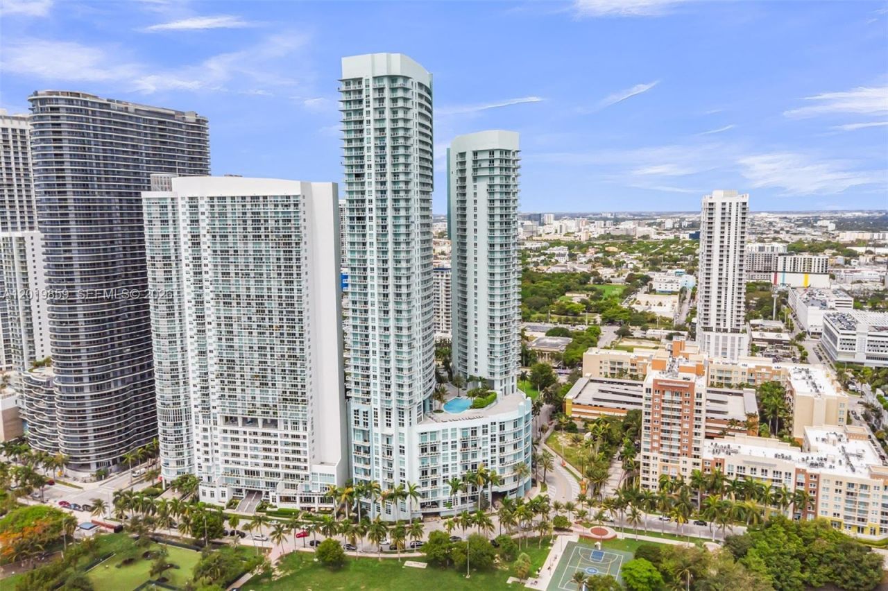 1900 N Bayshore Dr , Unit 3216, Miami, FL 33132 Photo