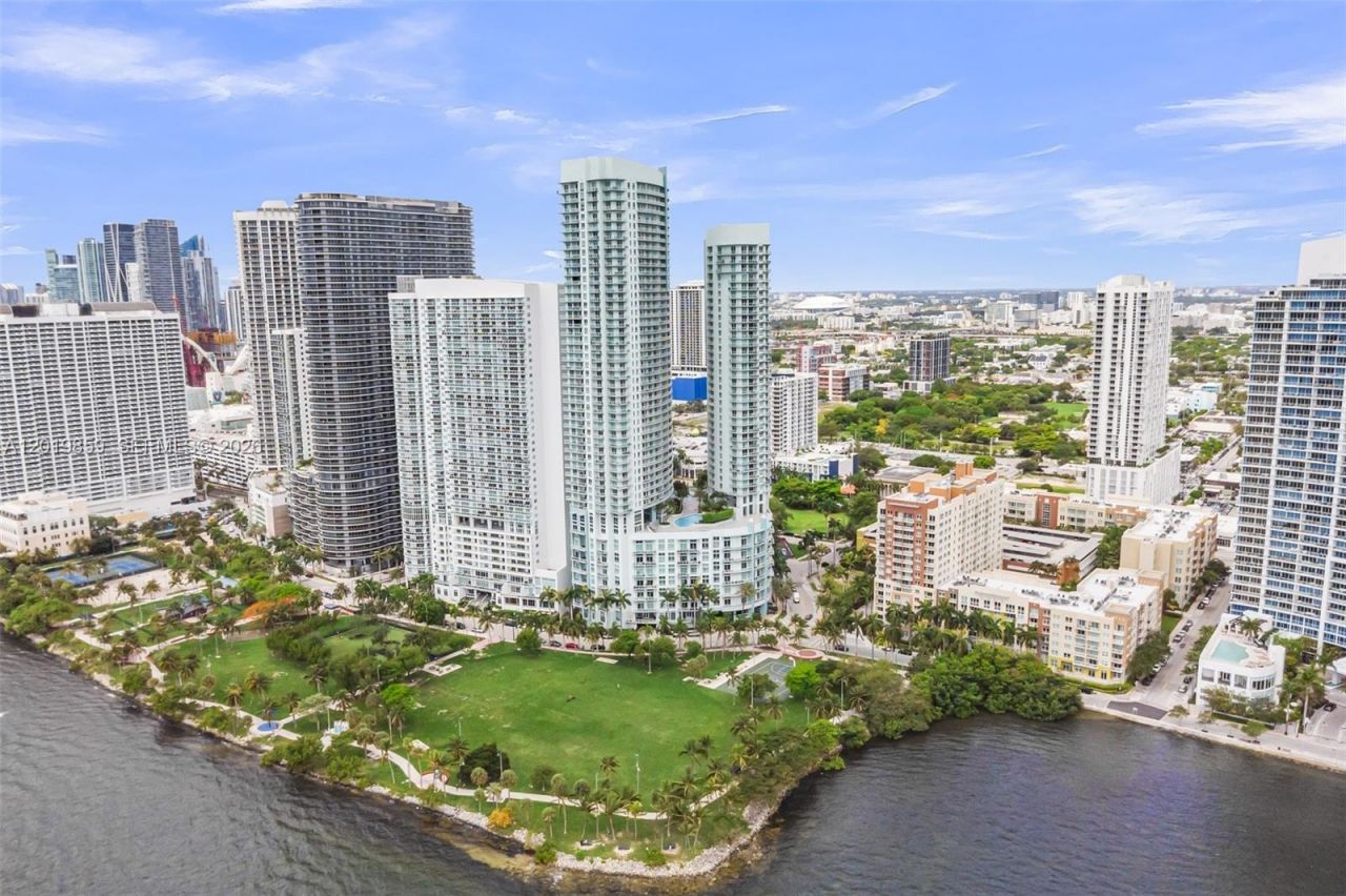 1900 N Bayshore Dr , Unit 3216, Miami, FL 33132 Photo
