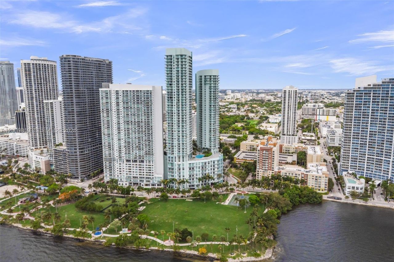 1900 N Bayshore Dr , Unit 3216, Miami, FL 33132 Photo