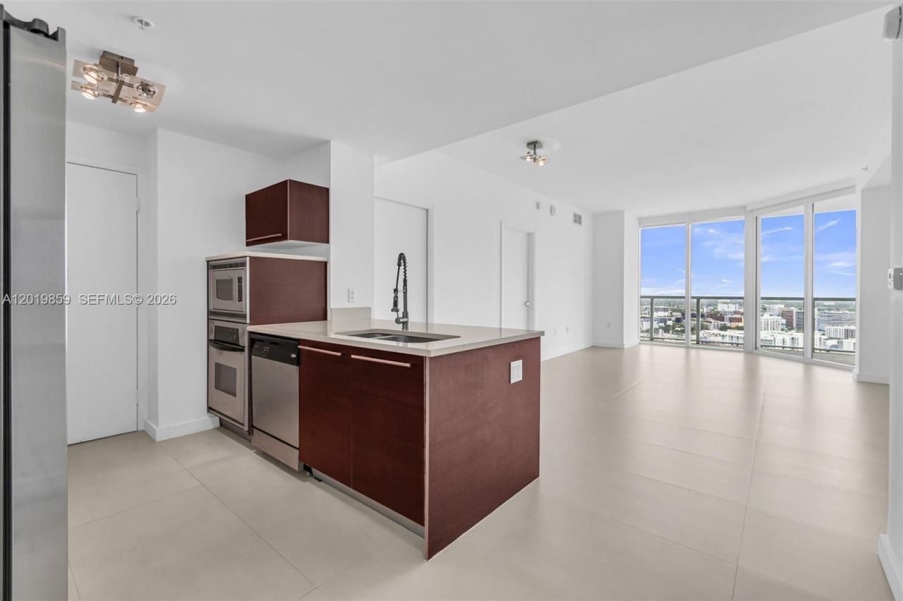1900 N Bayshore Dr , Unit 3216, Miami, FL 33132 Photo