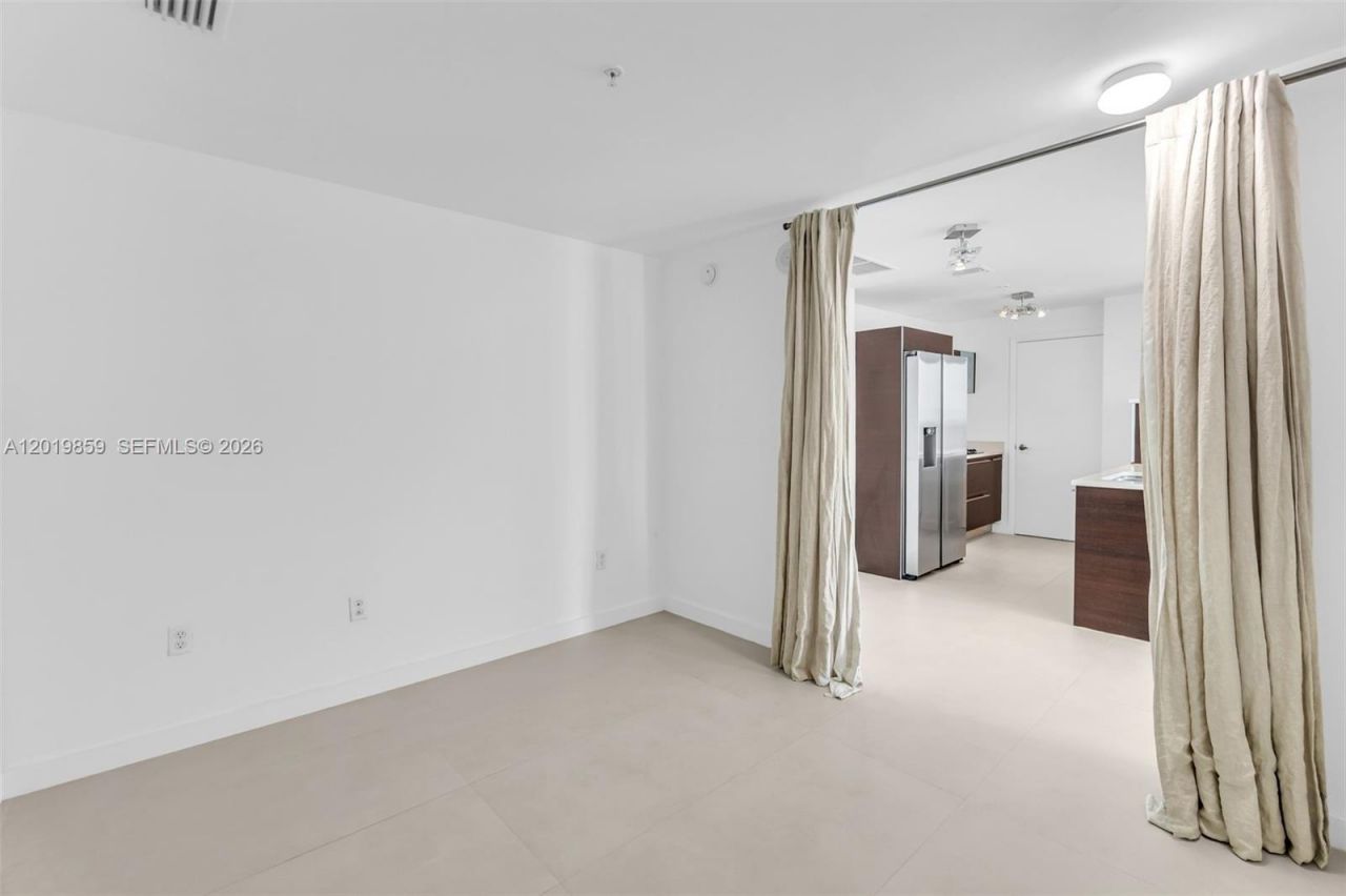 1900 N Bayshore Dr , Unit 3216, Miami, FL 33132 Photo