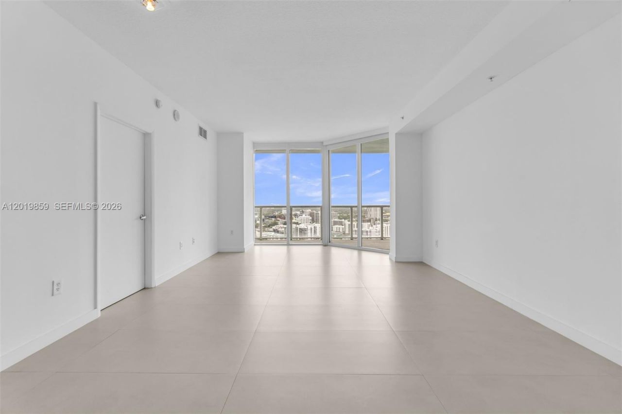 1900 N Bayshore Dr , Unit 3216, Miami, FL 33132 Photo