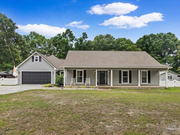 2833 Tunnel Rd, Pace, FL 32571
