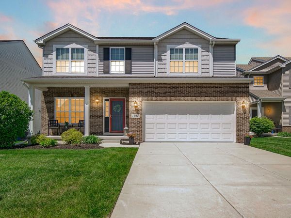 13190 Roosevelt Place , Crown Point, IN 46307