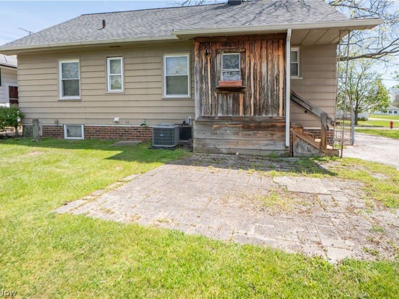 94 Avalon Drive, Bedford, OH 44146 Photo 23