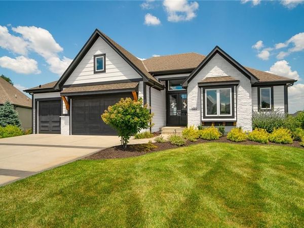 14510 S Parkhill Street, Olathe, KS 66062
