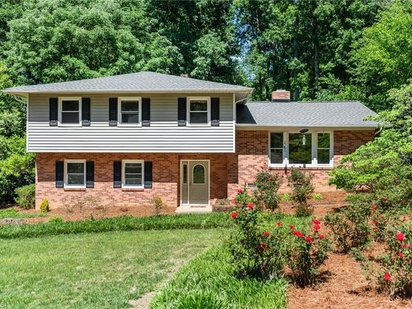 2703 Tillbrook Place , Greensboro, NC 27408