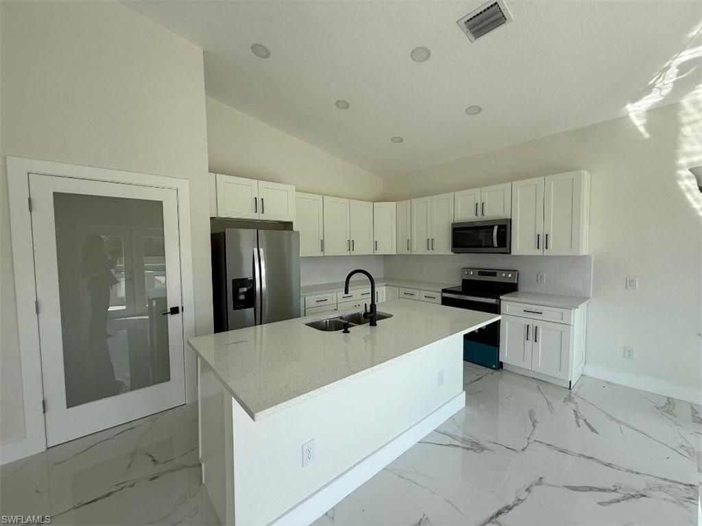 115 Lansing Cir , Labelle, FL 33935 Photo