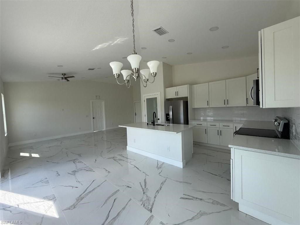 115 Lansing Cir , Labelle, FL 33935 Photo
