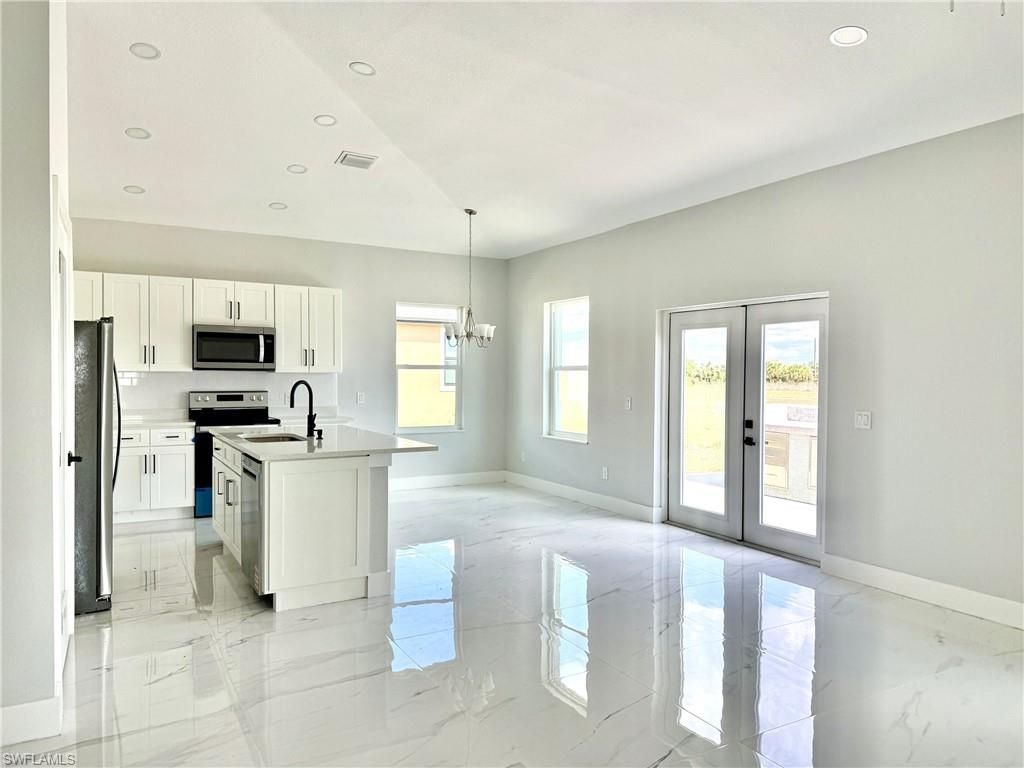 127 Carousel Ave , Labelle, FL 33935 Photo