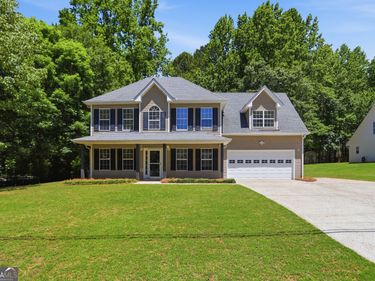 7318 Coral Lake Drive, Flowery Branch, GA 30542
