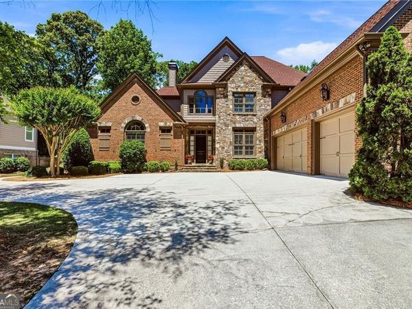 214 Shadowlawn Road SE, Marietta, GA 30067