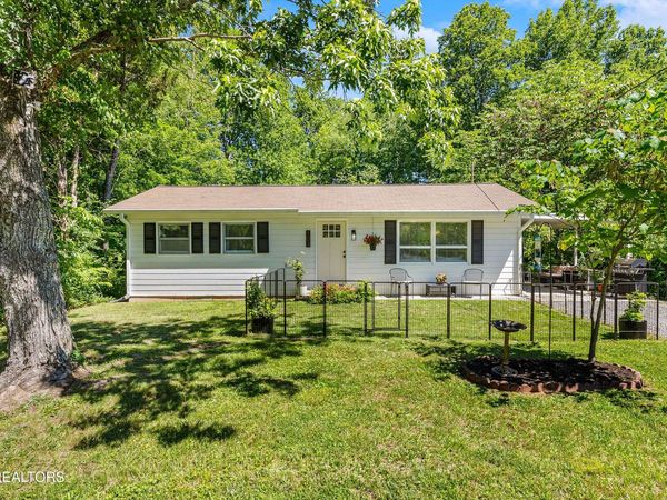 103 Loyola Lane, Oak Ridge, TN 37830