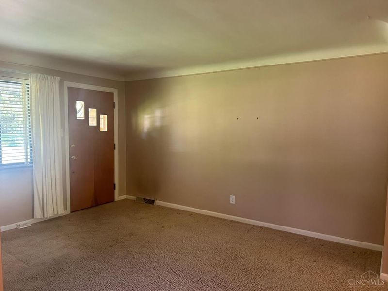 2721 Byrneside Drive, Colerain Township, OH 45239 Photo 2