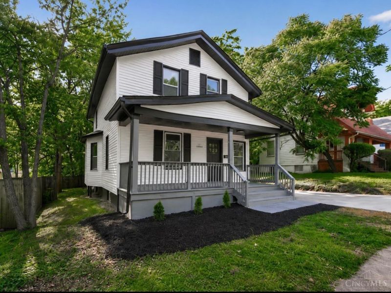 5345 Chapman Street, Cincinnati, OH 45227 Photo 2