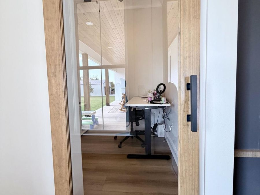 Property Image 38