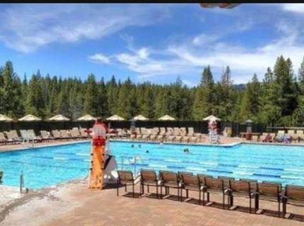 11828 Kitzbuhel Road, Truckee, CA 96161 Photo