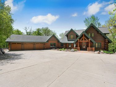 14370 Fairwoods Avenue, Lonsdale, MN 55046