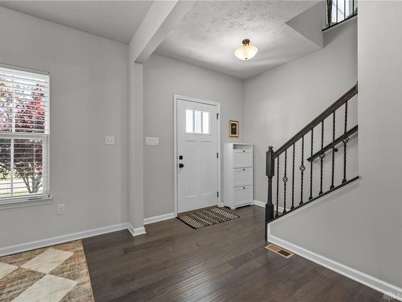 1741 Spring Meadows Drive, Beavercreek Township, OH 45385 Photo 8