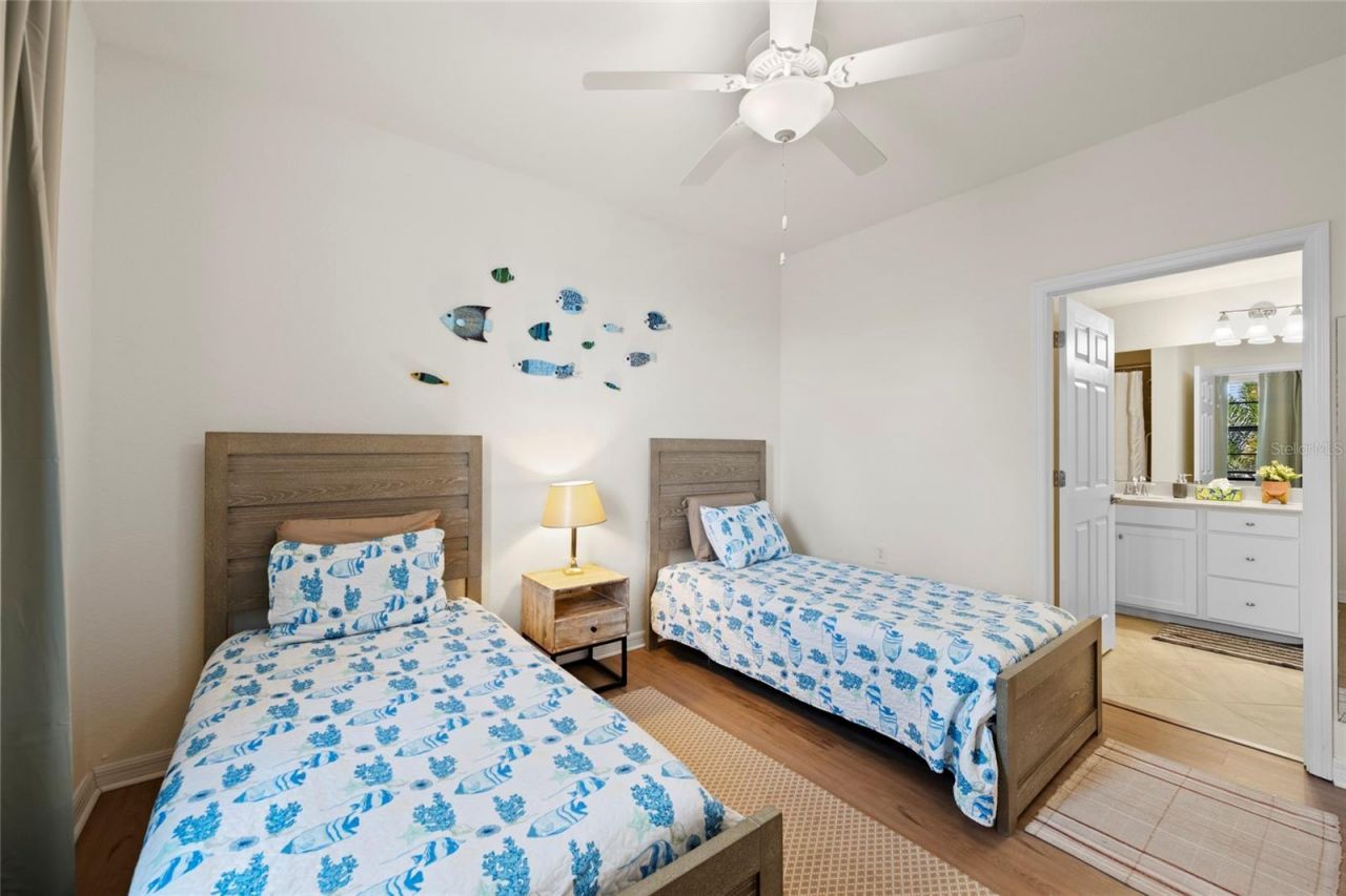 17704 Gawthrop Dr, Unit 201, Bradenton, FL 34211 Photo