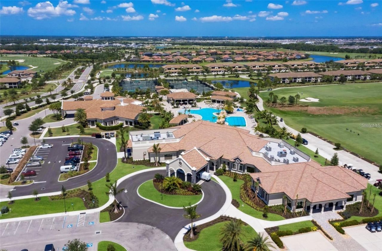 17704 Gawthrop Dr, Unit 201, Bradenton, FL 34211 Photo