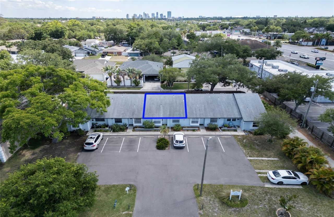 366 47th Avenue N, Unit 3, Saint Petersburg, FL 33703 Photo
